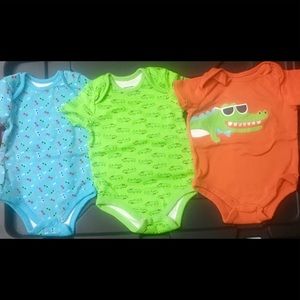 3/$15 Onesie Bundle